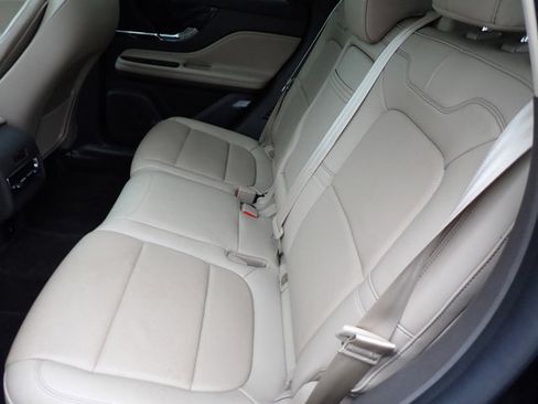 Certified 2022 Lincoln Corsair AWD w/ Premium Package image 16