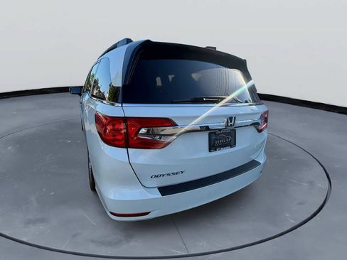 Used 2018 Honda Odyssey EX-L image 6