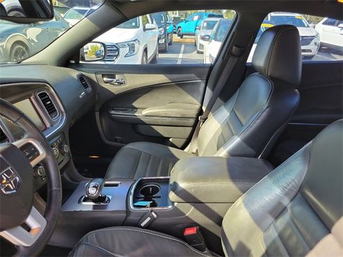 Used 2014 Dodge Charger SXT Plus image 11