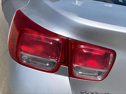 Used 2014 Chevrolet Malibu LT FWD image 26