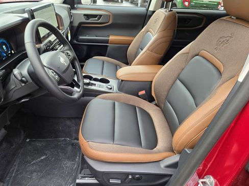 New 2025 Ford Bronco Sport Outer Banks w/ Outer Banks Tech Package+ image 8