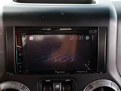 Used 2014 Jeep Wrangler Unlimited Sport w/ Quick Order Package 24S image 33