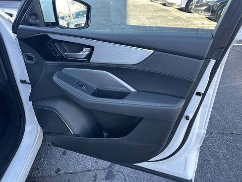 Certified 2025 Acura MDX w/Technology Package image 16