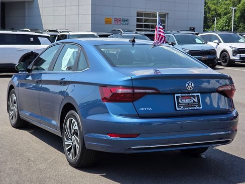 Used 2020 Volkswagen Jetta SEL FWD image 6