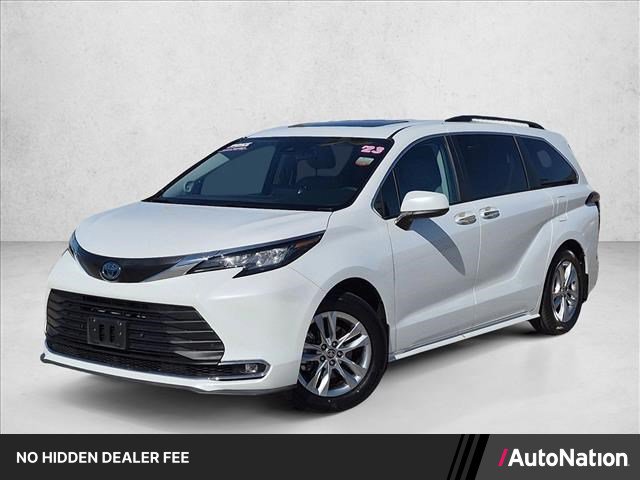 Used 2023 Toyota Sienna XLE w/ XLE Plus Package AWD/4WD image 1