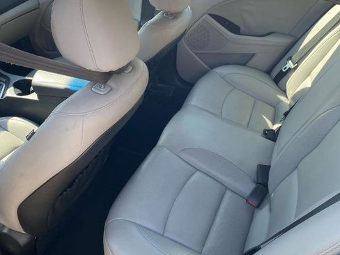 Used 2015 Kia Optima EX image 11