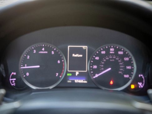 Used 2020 Lexus IS 300 w/ Premium Package RWD image 29