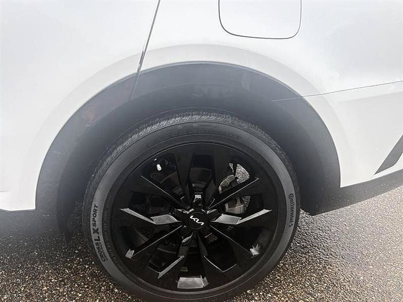 Used 2023 Kia Sorento SX FWD image 30