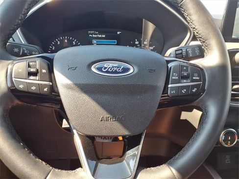 Used 2022 Ford Escape SEL image 22