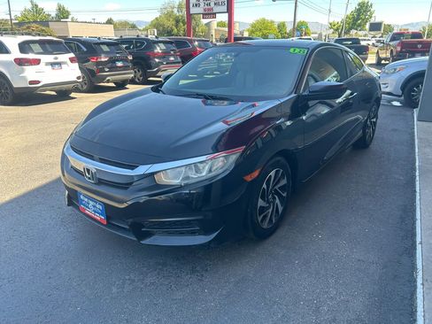 Used 2018 Honda Civic LX image 2