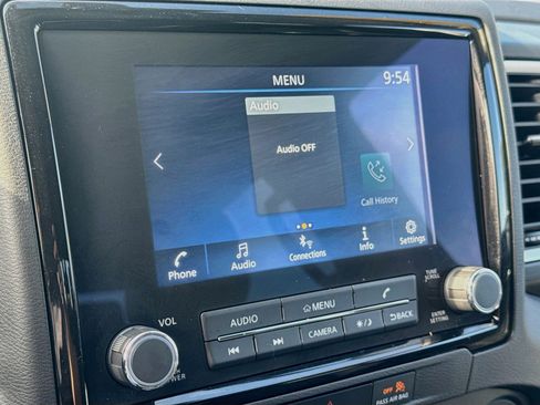 Used 2024 Nissan Frontier SL AWD/4WD image 14