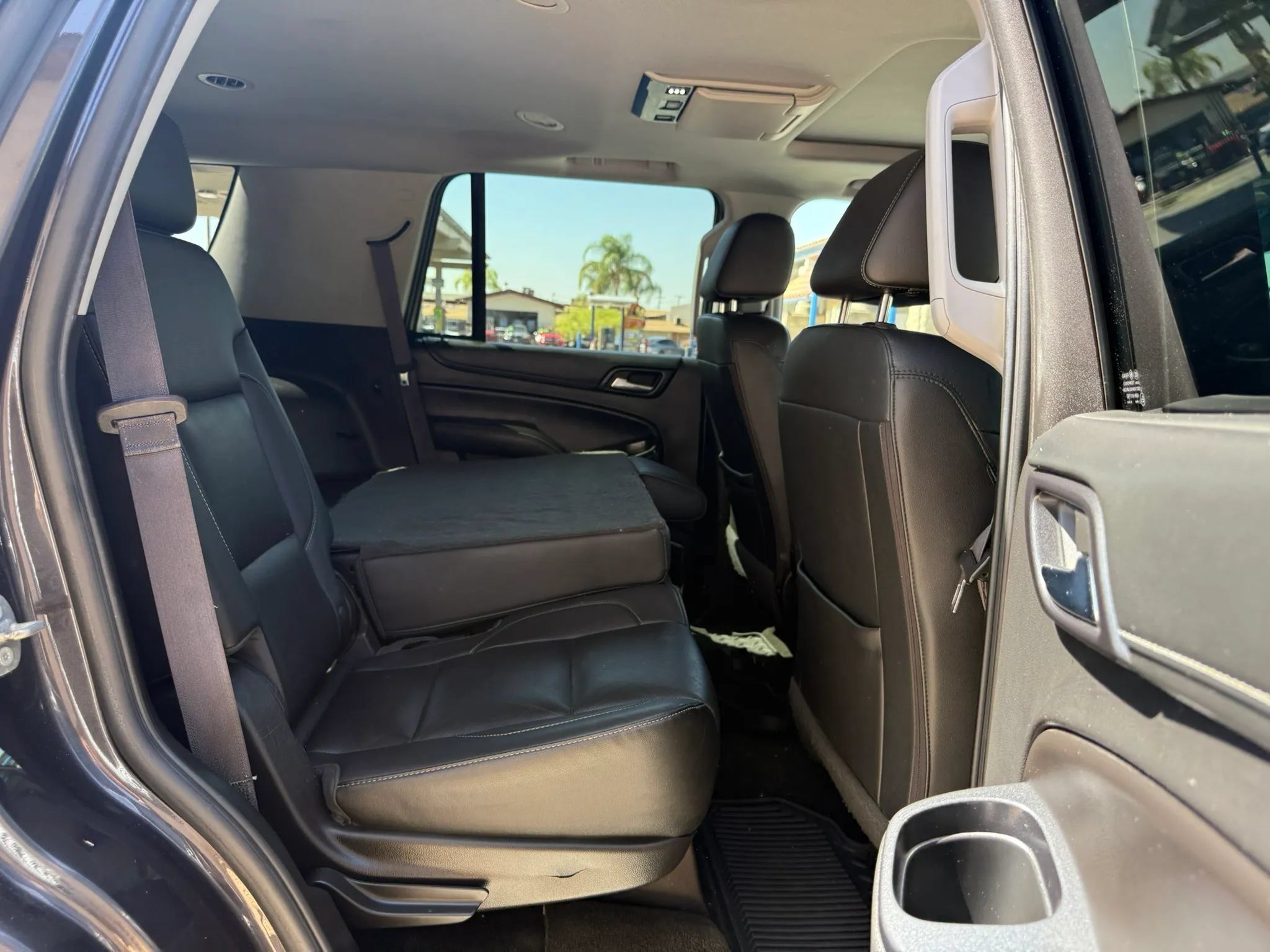 Used 2017 GMC Yukon SLT w/ Open Road Package RWD image 13