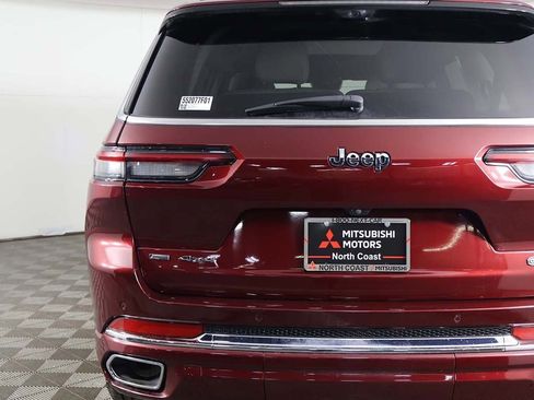 Used 2022 Jeep Grand Cherokee L Overland w/ Advanced Protech Group III image 21