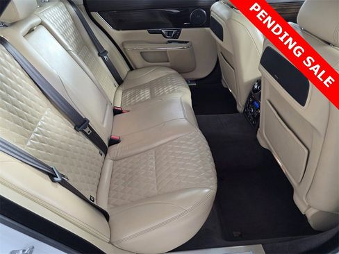 Used 2017 Jaguar XJ L Portfolio image 27