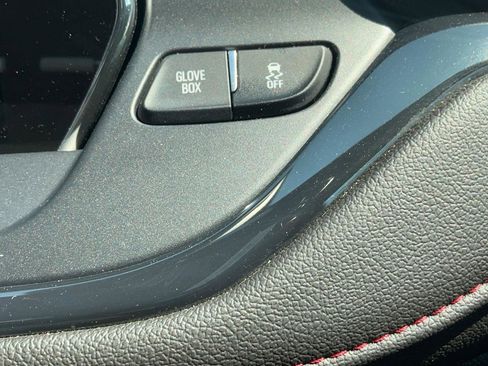 Used 2022 Chevrolet Blazer RS image 22