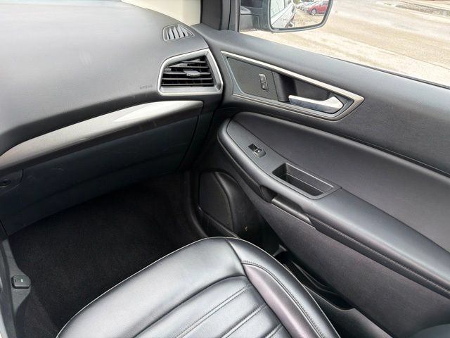 Used 2024 Ford Edge SEL AWD/4WD image 20