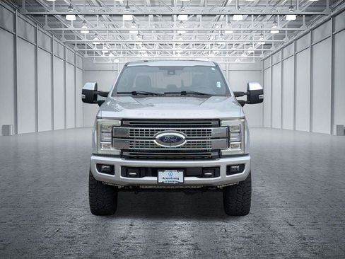 Used 2017 Ford F350 Platinum w/ Platinum Ultimate Package AWD/4WD image 8