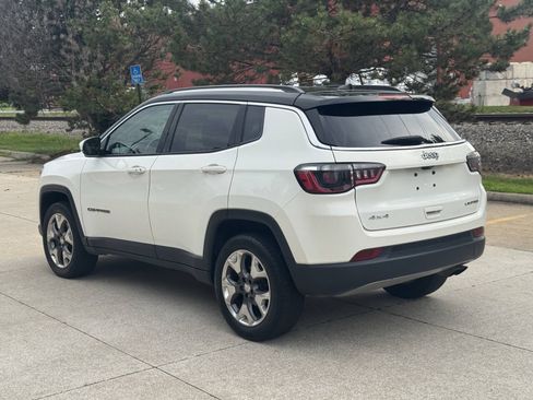 Used 2020 Jeep Compass Limited AWD/4WD image 4