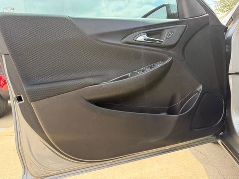 Used 2024 Chevrolet Malibu LS FWD image 19