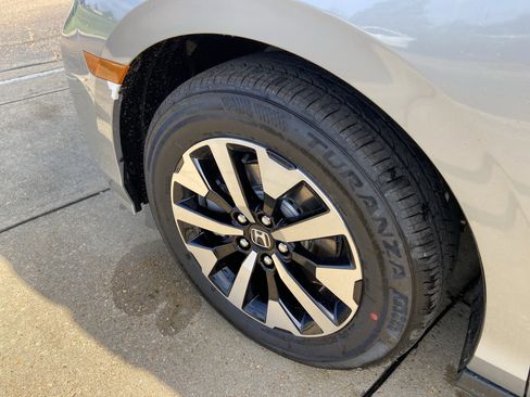 New 2026 Honda Odyssey EX-L image 12