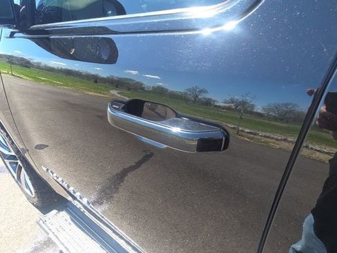 Used 2022 Jeep Wagoneer Series III w/ Premium Group I image 28