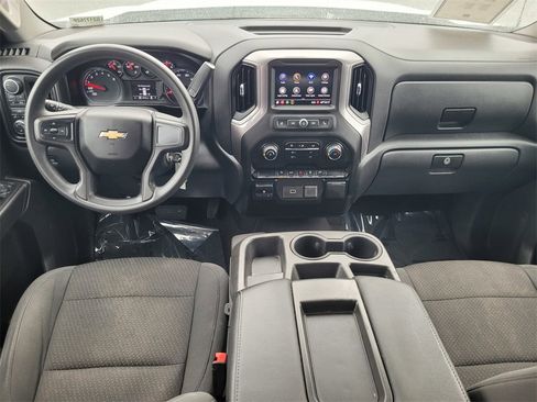 Used 2020 Chevrolet Silverado 1500 Custom w/ Custom Value Package image 13