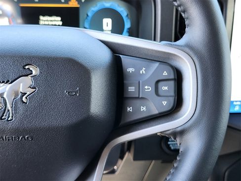 New 2025 Ford Bronco Badlands image 26