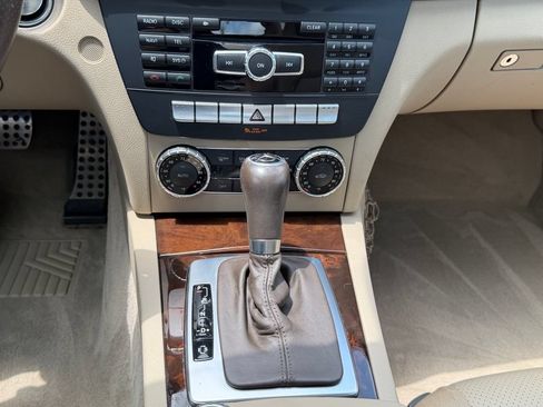 Used 2014 Mercedes-Benz C 250 Coupe image 18
