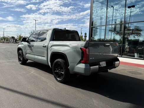 Used 2022 Toyota Tundra Limited w/ TRD Off-Road Package AWD/4WD image 10