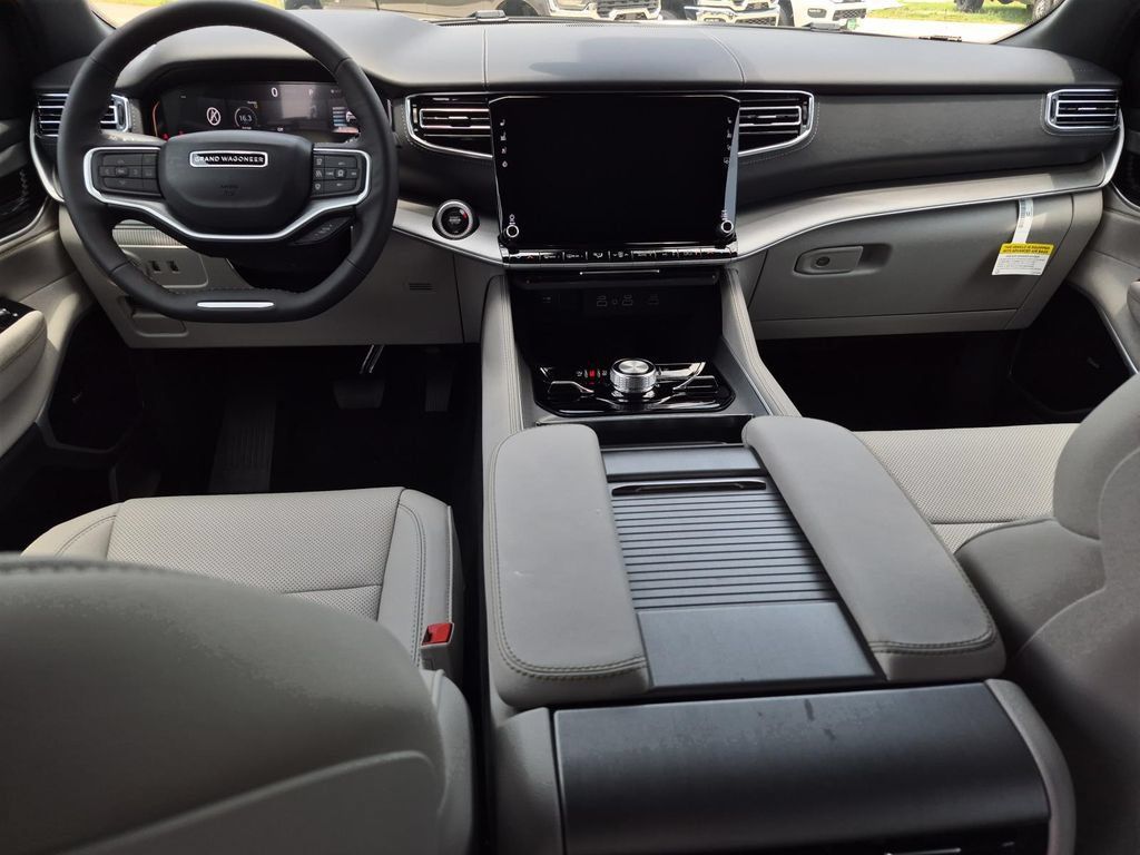 New 2026 Jeep Grand Wagoneer L Limited AWD/4WD image 19