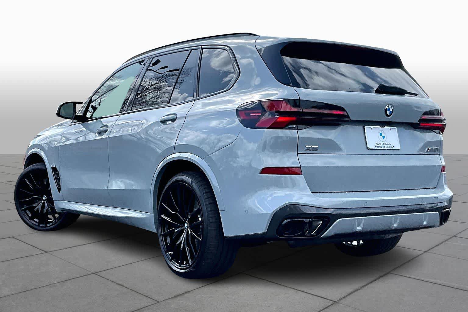 Used 2026 BMW X5 M60i AWD/4WD image 12