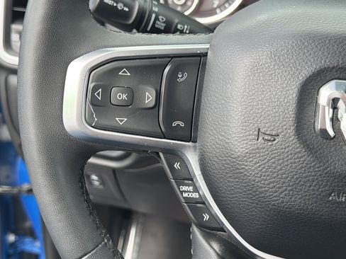 Used 2025 RAM 1500 Big Horn AWD/4WD image 18