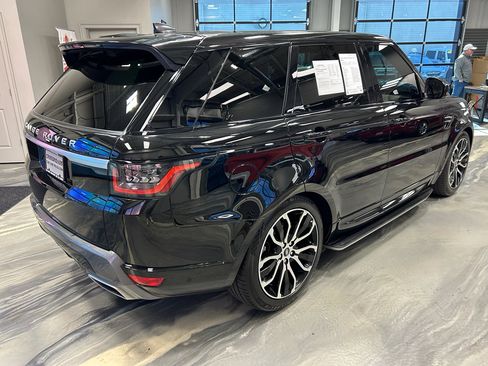 Used 2020 Land Rover Range Rover Sport HSE image 31