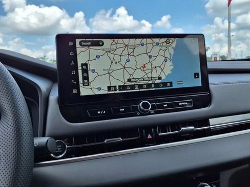 New 2025 Mitsubishi Outlander SE image 9