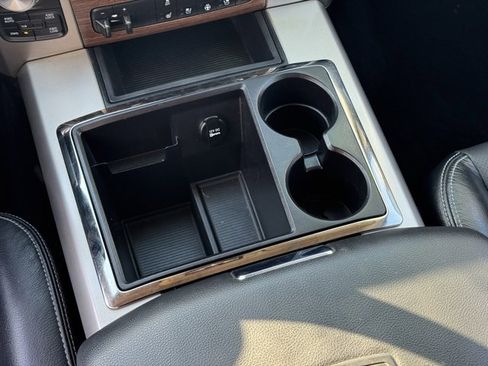 Used 2014 RAM 1500 Laramie w/ Convenience Group image 15