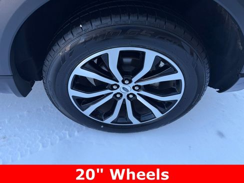 Certified 2025 Ford Explorer ST-Line image 9