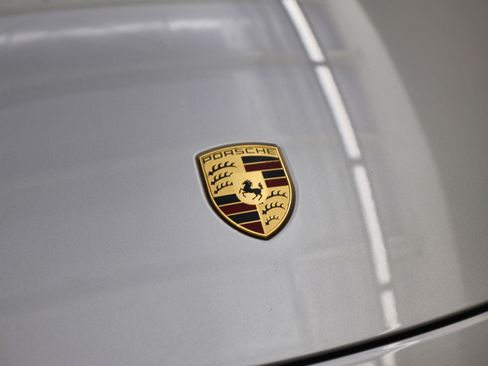 Used 2016 Porsche 911 Turbo image 16