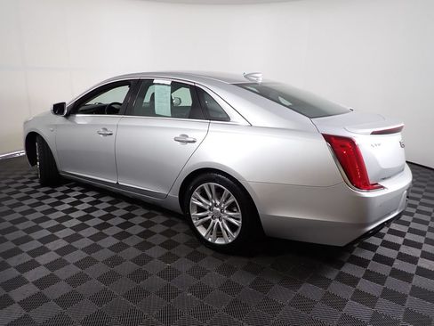 Used 2019 Cadillac XTS Luxury FWD image 11