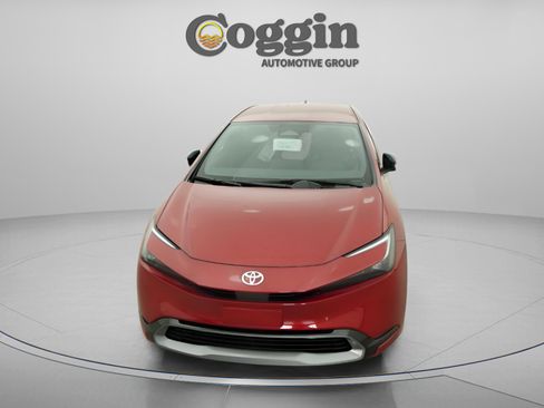 New 2026 Toyota Prius XLE image 31