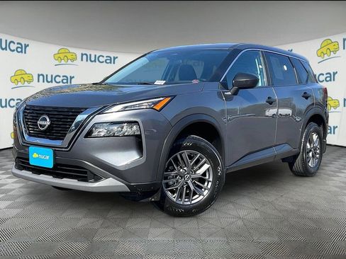 Used 2023 Nissan Rogue S AWD/4WD image 3
