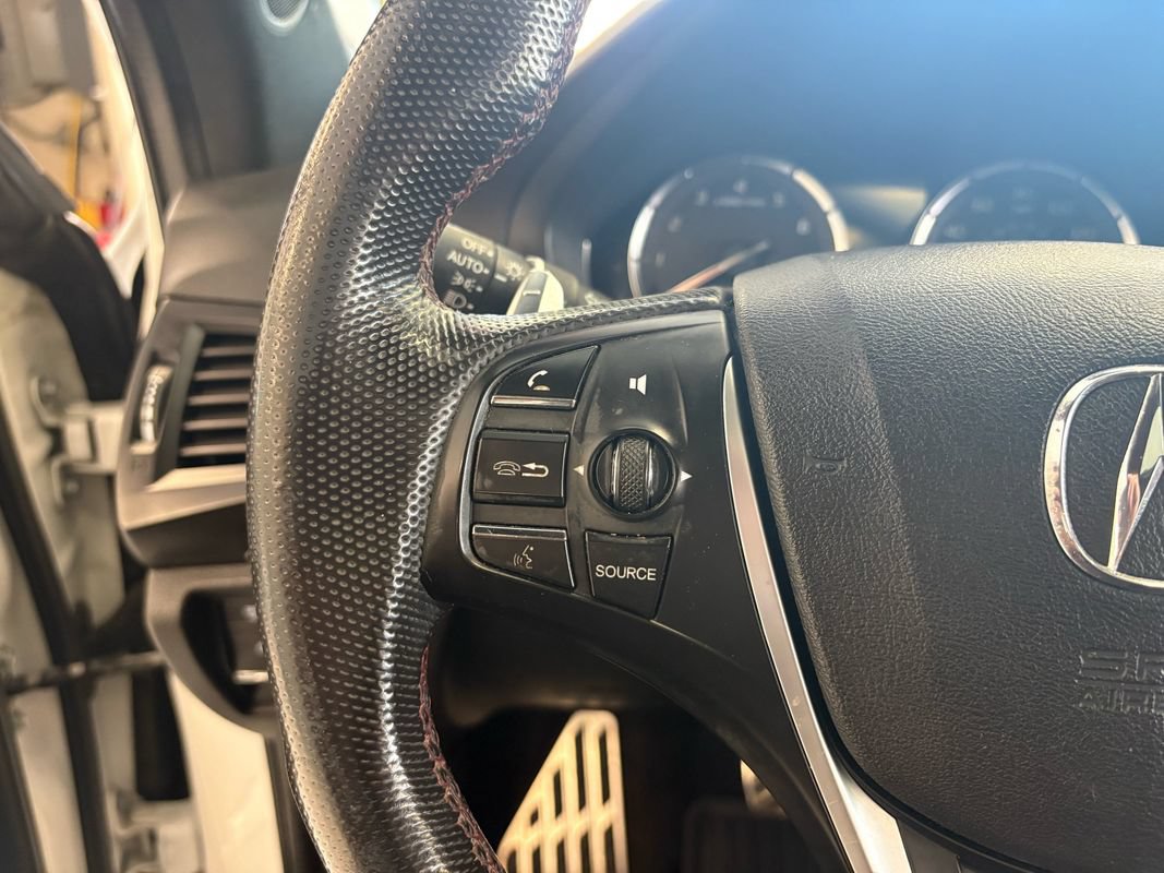 Used 2020 Acura MDX w/ Technology Package AWD/4WD image 19