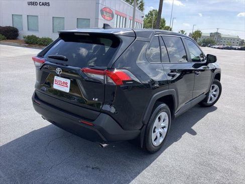 Certified 2025 Toyota RAV4 LE FWD image 5