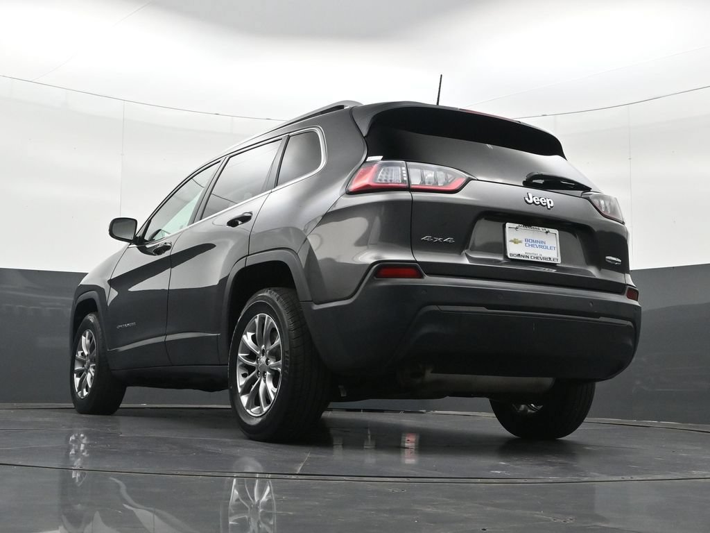 Used 2019 Jeep Cherokee Latitude Plus AWD/4WD image 26