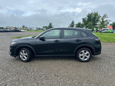 Used 2025 Honda HR-V LX image 6