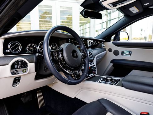 Certified 2023 Rolls-Royce Ghost image 13