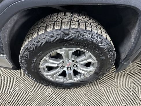 Used 2024 GMC Sierra 1500 Pro w/ Pro Value Package image 10