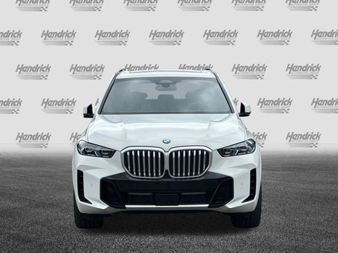 Used 2025 BMW X5 xDrive40i w/ M Sport Package image 10
