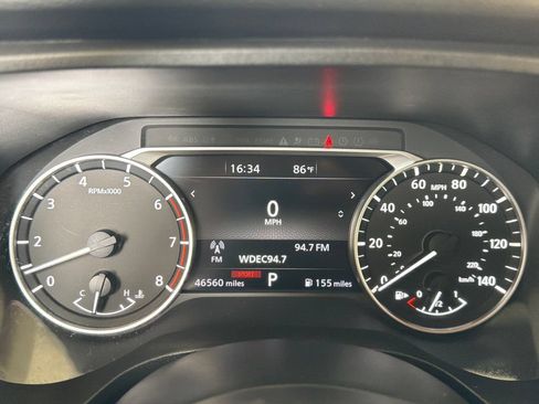 Used 2024 Nissan Rogue S FWD image 21