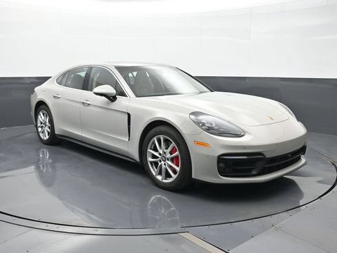 Certified 2023 Porsche Panamera 4S AWD/4WD image 25