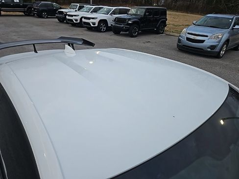 Used 2019 Chevrolet Camaro ZL1 image 9